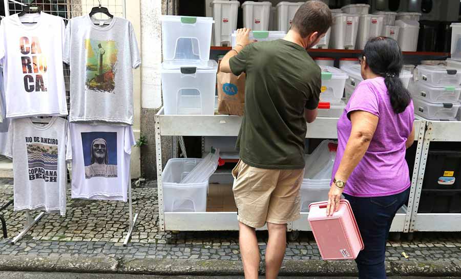 Após alta no PIB, analistas apontam força do consumo interno