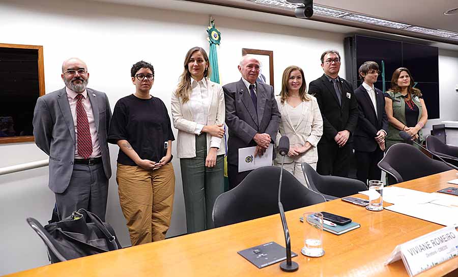 A pedido de Socorro Neri,Câmara debate crédito de carbono na Amazônia