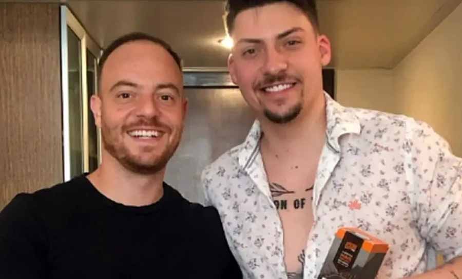 Suposto ex-namorado de filho de Bolsonaro tentou vaga em reality show