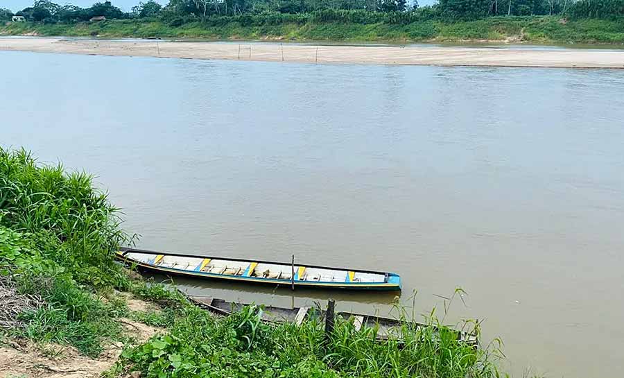 Adolescente de 12 anos morre afogado no Rio Juruá após ficar preso em linha de pesca