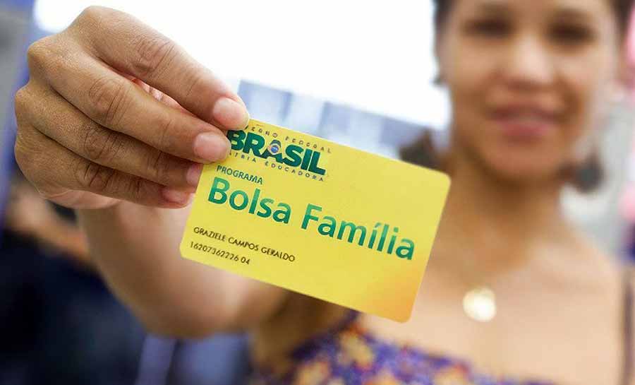 Caixa paga novo Bolsa Família a beneficiários com NIS de final 4