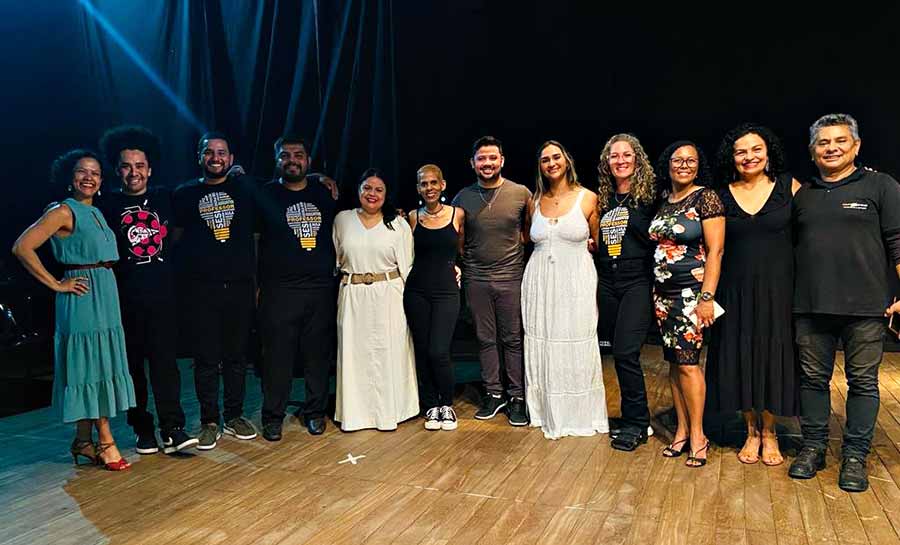 Escola SESI realiza Sarau Cultural com leituras e releituras de obras do clássico ao contemporâneo