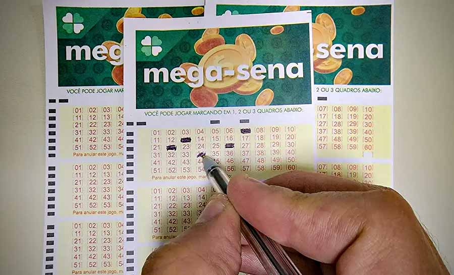 Mega-Sena acumula e prêmio sobe para R$ 7 milhões