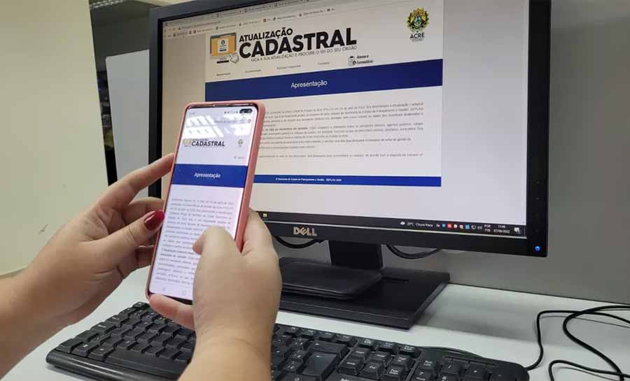 Mais de 320 servidores da Educação do AC são notificados a fazer atualização cadastral; prazo termina dia 15