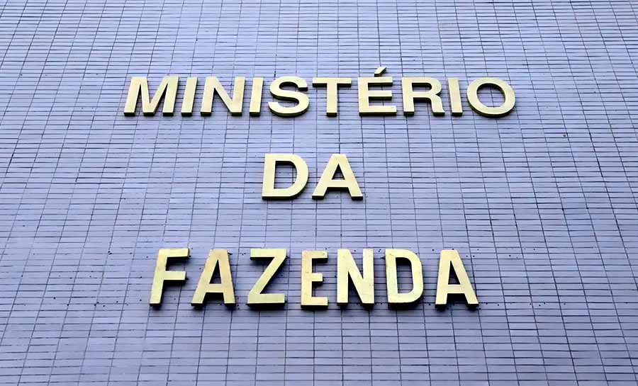 Fazenda remaneja R$ 707 mi em crédito para ajudar produtores de leite