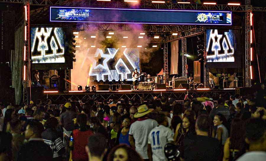 Governo divulga programação cultural do Carnaval da Família, em Rio Branco