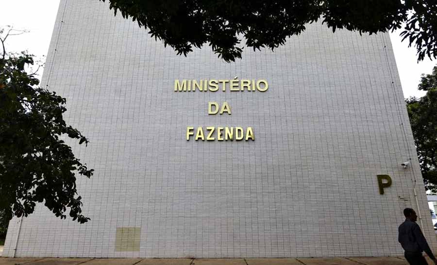 Governo fecha com déficit primário de R$ 230,5 bilhões em 2023