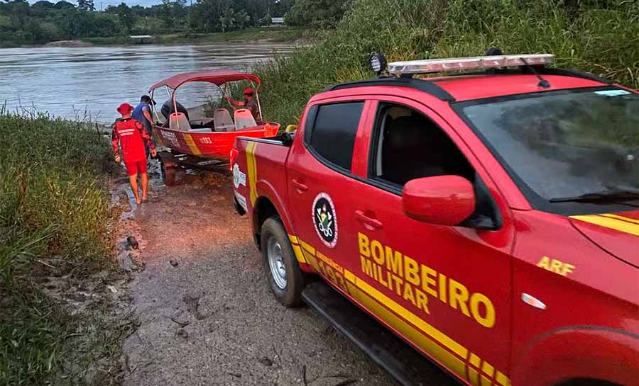 Raio mata irmãs de 12 e 15 anos e deixa homem ferido no interior do Acre