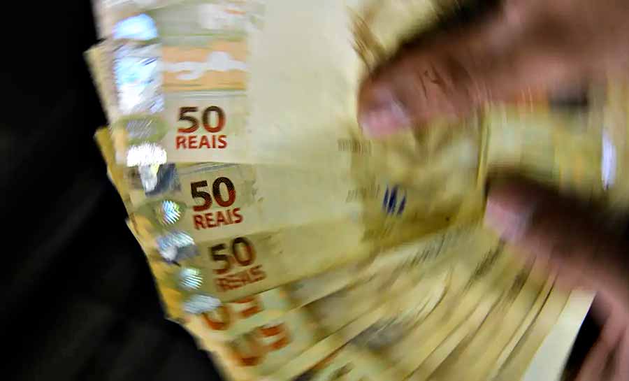 Brasileiros ainda não sacaram R$ 7,59 bilhões de valores a receber