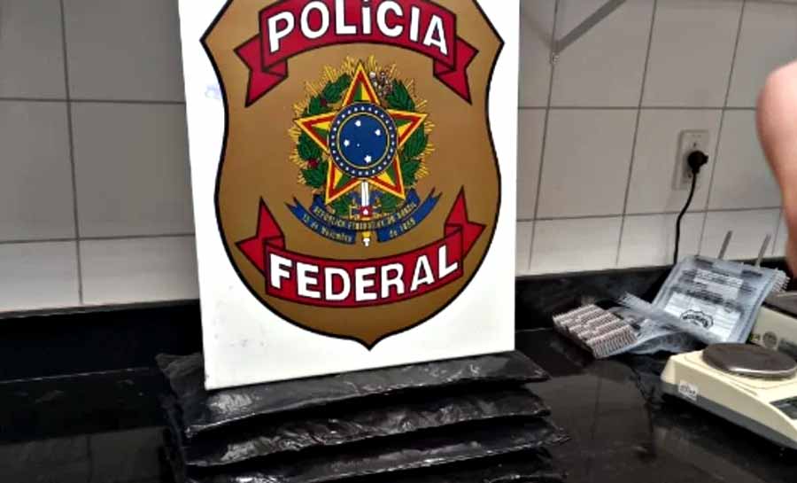 Holandesa é presa em aeroporto do Rio com 8,5 kg de drogas