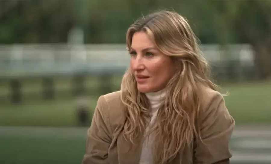 Gisele Bündchen chora e para entrevista após pergunta sobre Tom Brady