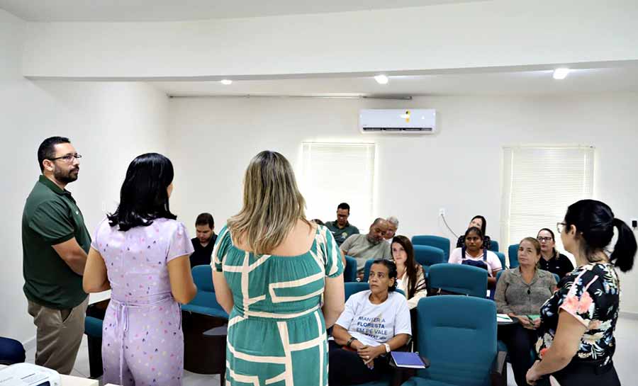 Programa REM Acre realiza oficina para capacitar técnicos no acompanhamento dos projetos do edital “Boas Ideias Geram Impacto”