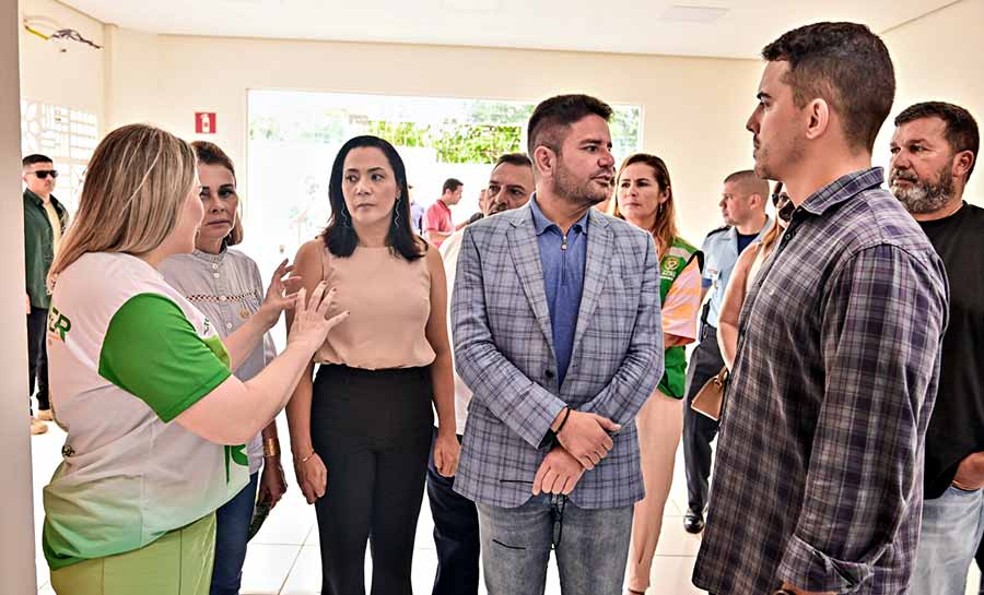 Governador Gladson Cameli visita obras do Centro de Referência de Atendimento a Mulheres no Juruá