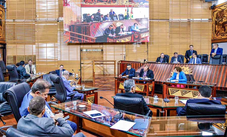 Deputados garantem fornecimento de fraldas descartáveis para crianças e idosos com deficiência no Acre