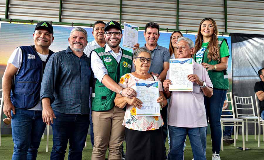 Regularização fundiária pelo governo do Acre beneficia comunidades em Epitaciolândia com mais 250 novos títulos definitivos