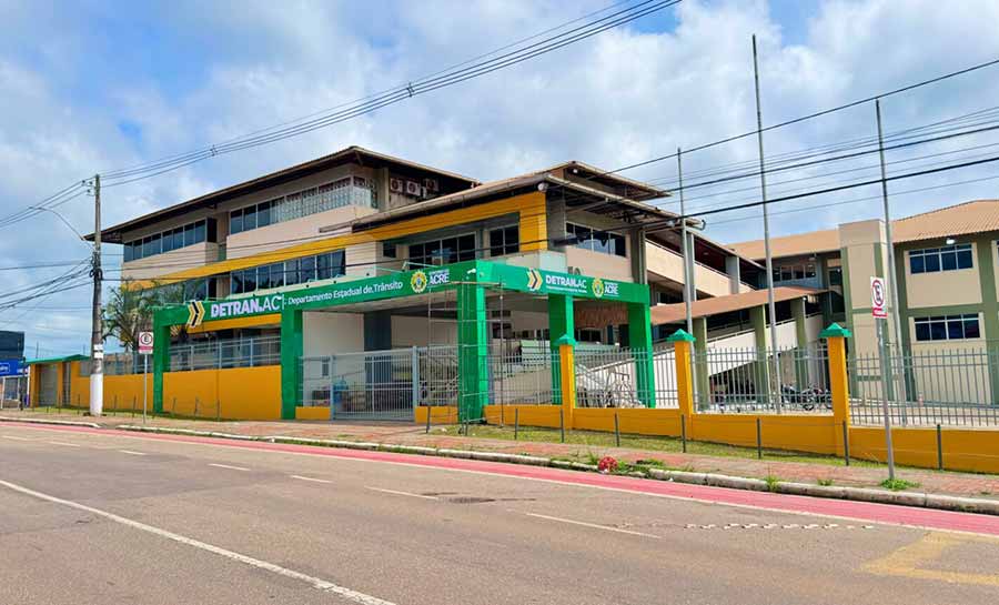 Atendimentos do Detran em Rio Branco passam a ser realizados em novo local