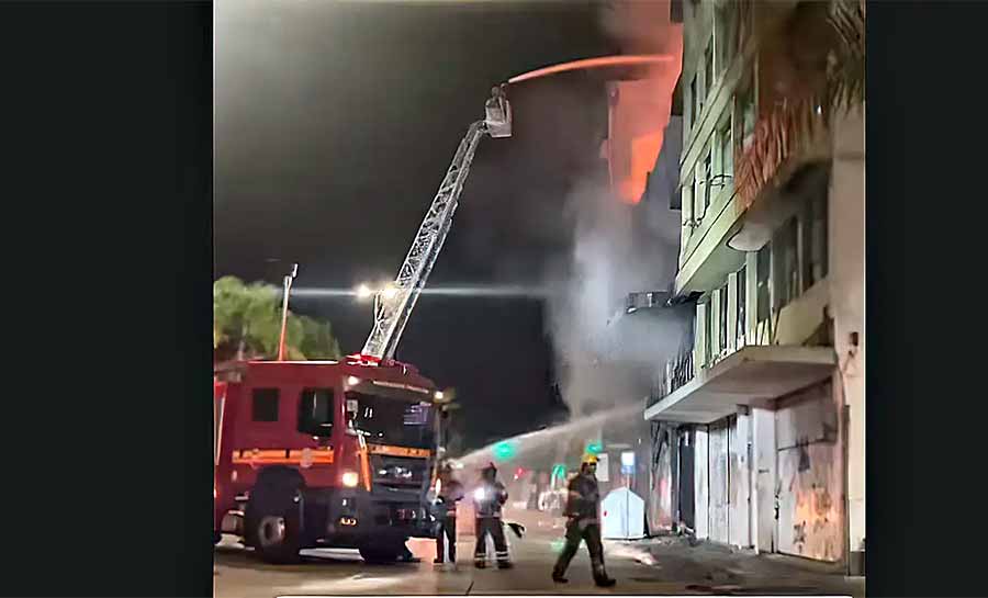 Incêndio em pousada de Porto Alegre deixa pelo menos 10 mortos