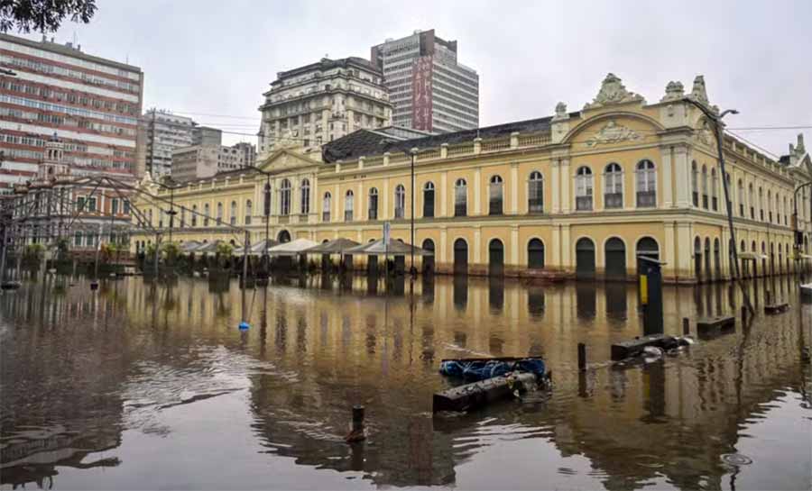 La Niña, a garota que vem do mar