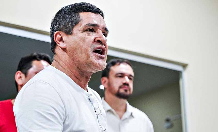 Em Senador Guiomard, PT lança Adonay Brito como pré-candidato a prefeito