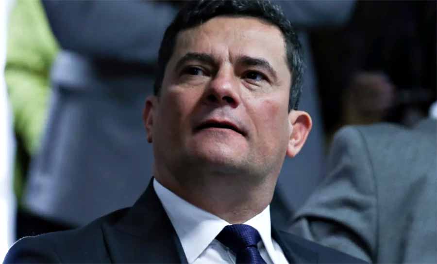 Moro vira réu por calúnia contra ministro Gilmar Mendes, do STF