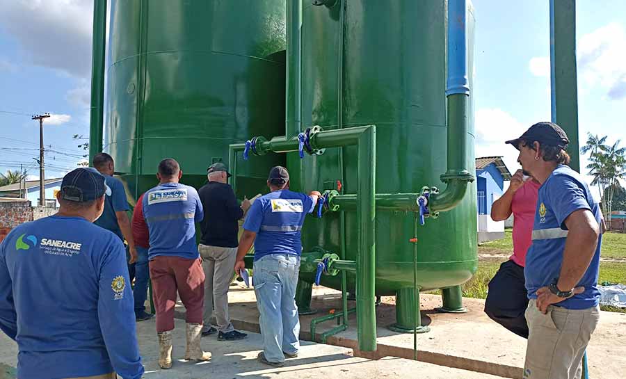 Para garantir abastecimento de água em Manoel Urbano, Saneacre instala nova estação de tratamento durante revitalização da unidade principal