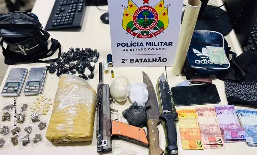 Dupla é presa pela PM por tráfico de drogas e porte ilegal de arma de fogo no bairro Vila Acre