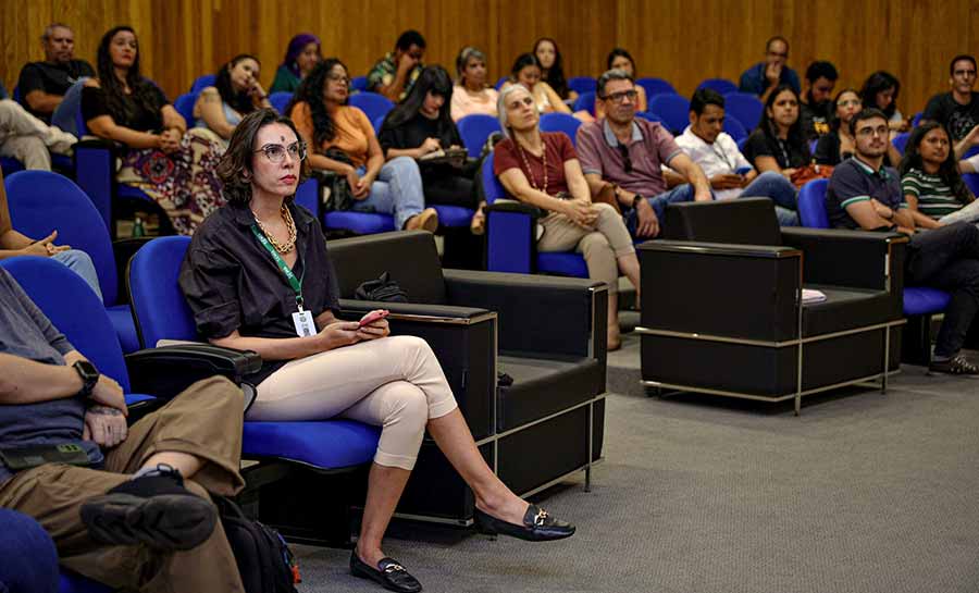 Workshop sobre jornalismo ambiental promovido pelo governo reúne profissionais da área