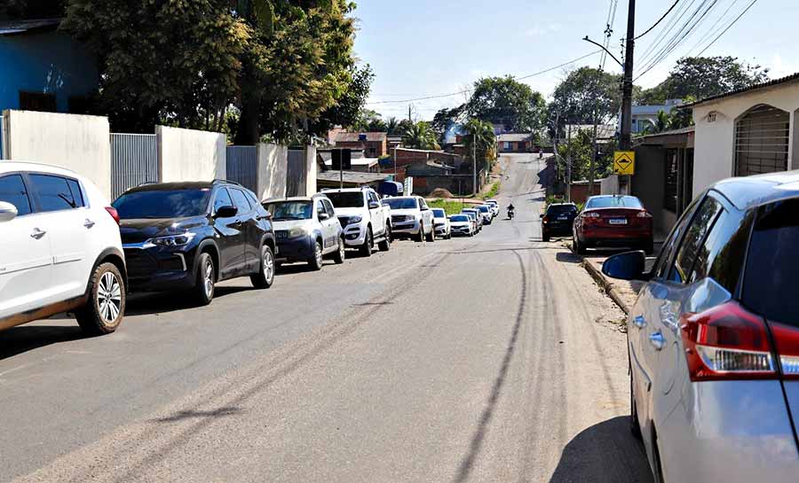 Em ritmo acelerado, Asfalta Rio Branco avança na Baixada da Sobral