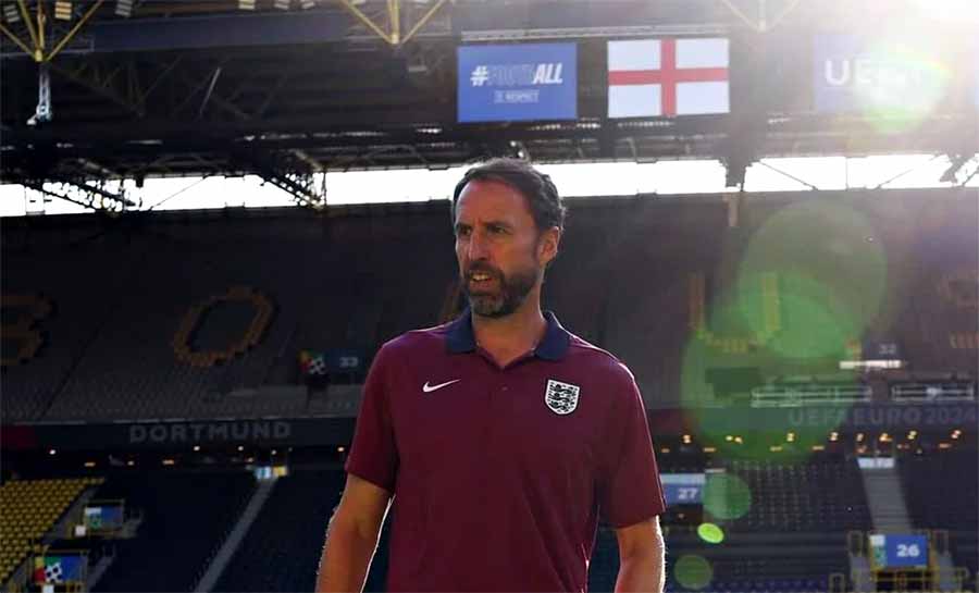 Técnico pede demissão da seleção inglesa após vice na Eurocopa