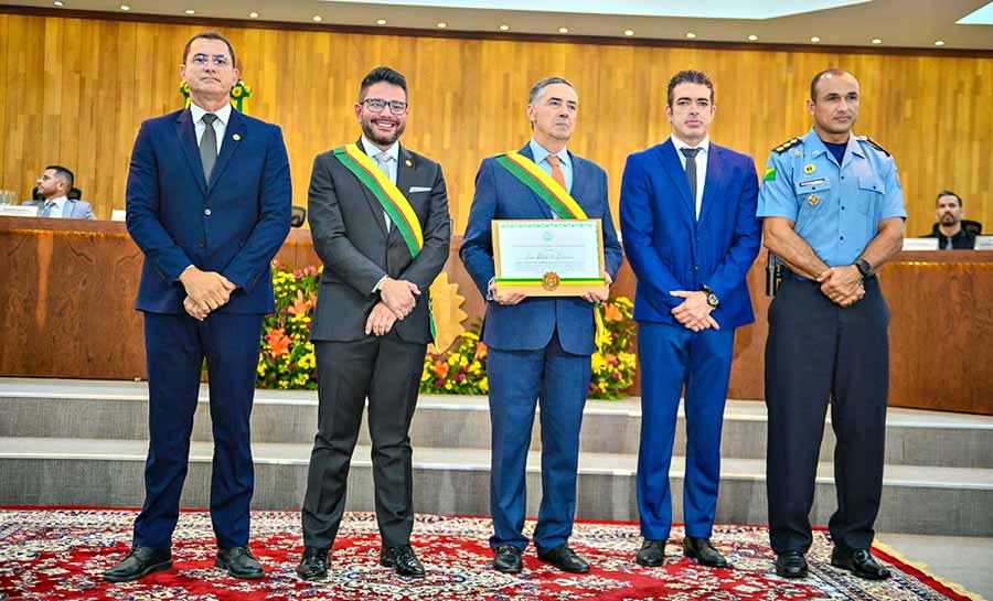 Em agenda no estado, presidente do Supremo Tribunal Federal palestra e recebe as mais importantes honrarias do governo e do Judiciário acreano