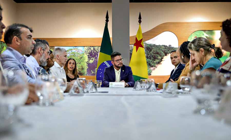 Representantes do Banco Mundial visitam Acre e discutem com o governador Gladson Cameli novos programas de sustentabilidade e inclusão para o desenvolvimento do estado