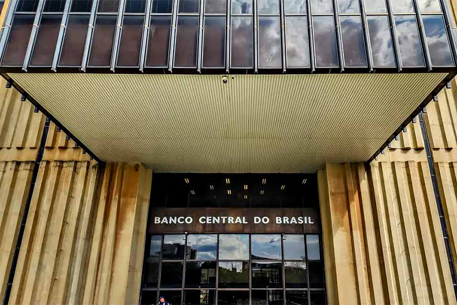 Mercado aumenta previsão da inflação de 4,05% para 4,10% em 2024