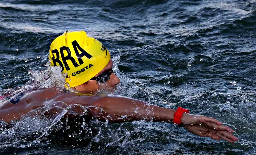 Guilherme “Cachorrão” estreia na maratona aquática, mas abandona prova