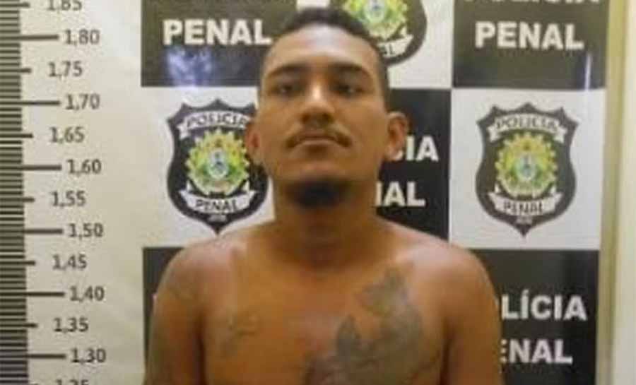 Ferido, detento é capturado horas após fugir por buraco em parede do Complexo Prisional de Rio Branco