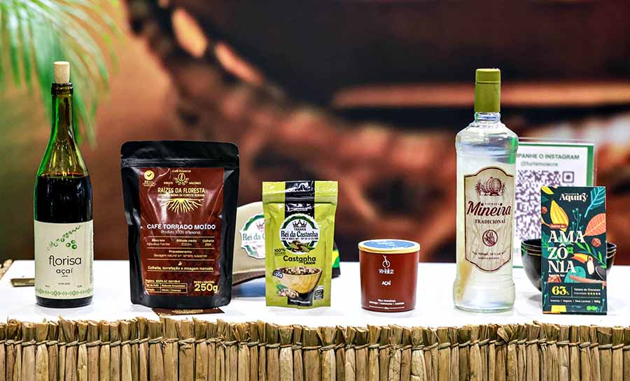 Doces, bebidas e castanhas estão entre a variedade de produtos regionais do Acre no Salão do Turismo