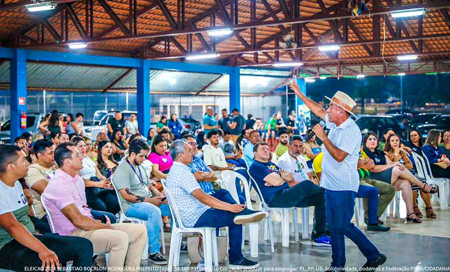 Bocalom recebe apoio de servidores do Instituto Socioeducativo do Acre durante encontro no Clube dos Oficiais da PMAC