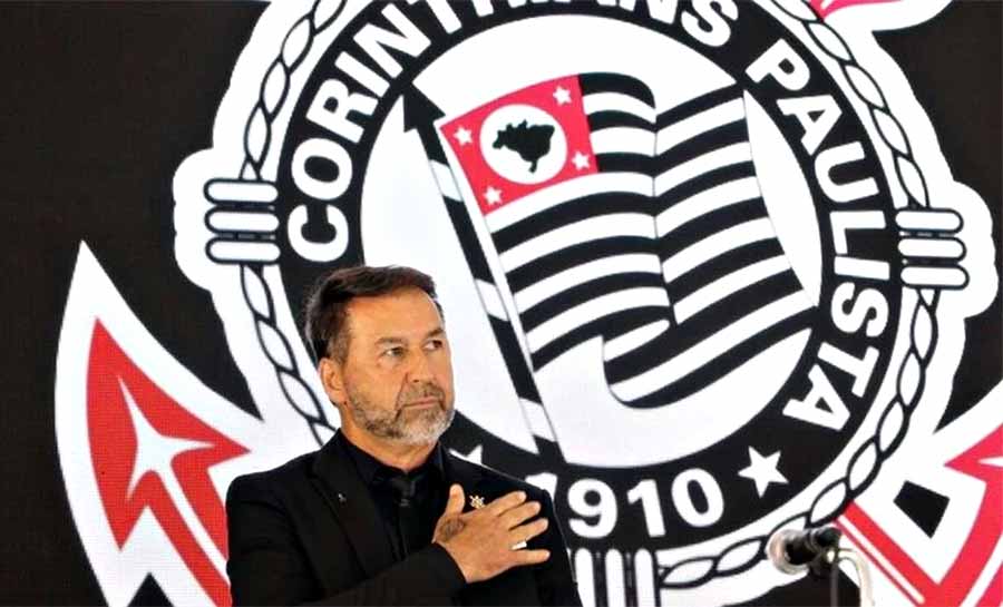 Presidente do Conselho do Corinthians acata pedido de impeachment de Augusto Melo