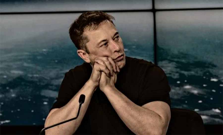 Musk ameaça agir para apreensão de ativos do governo brasileiro, diz jornalista