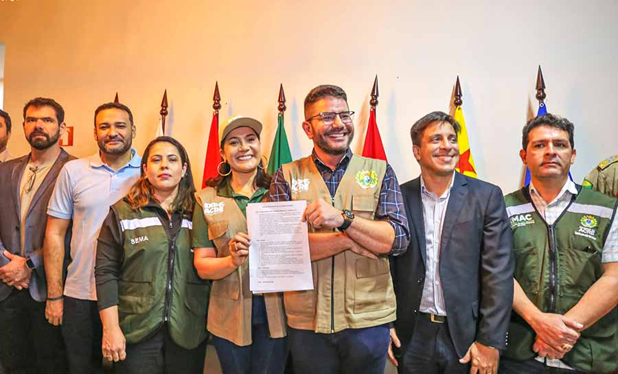 Governo do Acre apresenta medidas emergenciais contra queimadas e período de seca