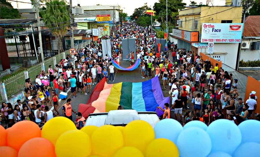 Câmara de Rio Branco aprova audiência pública sobre PL que proíbe crianças e adolescentes em paradas LGBTQ+