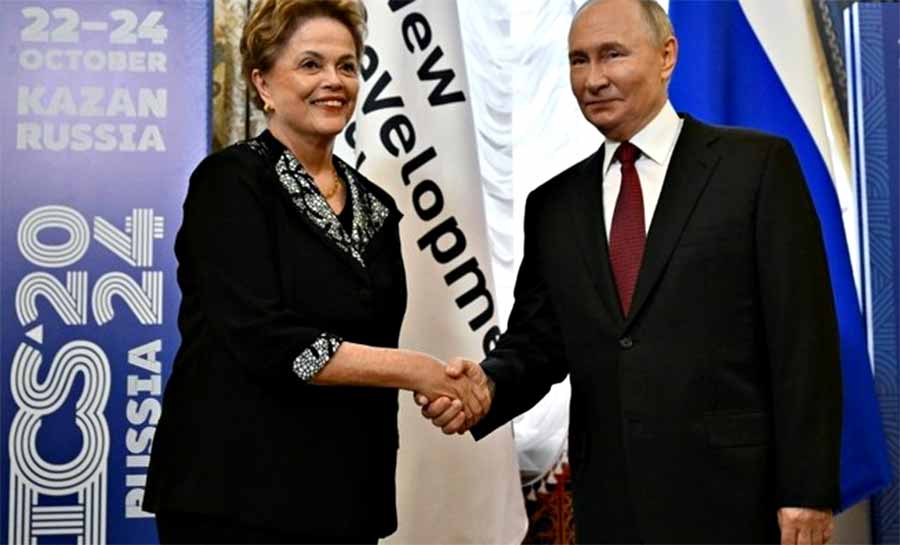 Cúpula dos Brics: em reunião com Dilma, Putin defende menor dependência do dólar