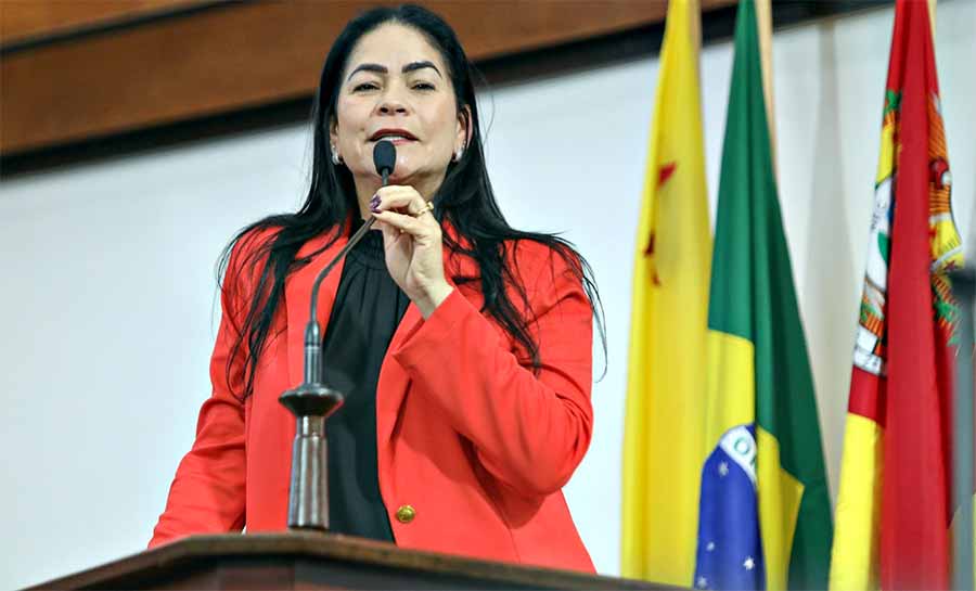 Maria Antônia denuncia brutalidade da violência contra mulheres e clama por justiça