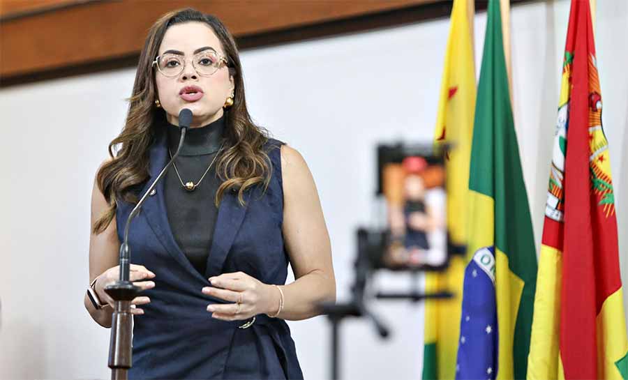 Michelle Melo reforça compromisso com a proteção das mulheres e propõe lei para barrar condenados por violência em cargos públicos