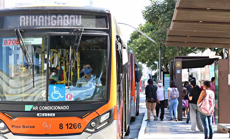 Serviços crescem 1% de agosto para setembro