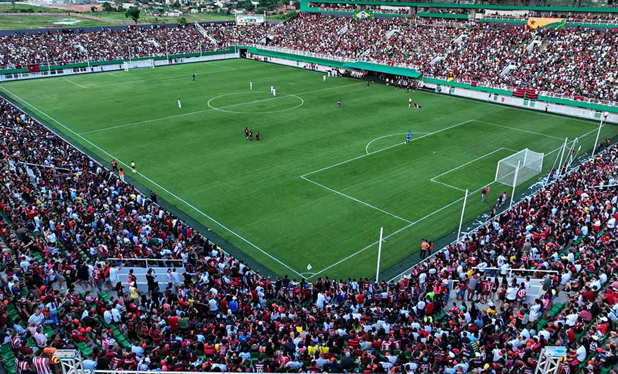 Flamengo ganha do Santa Cruz do Acre em jogo de reinauguração do Arena da Floresta