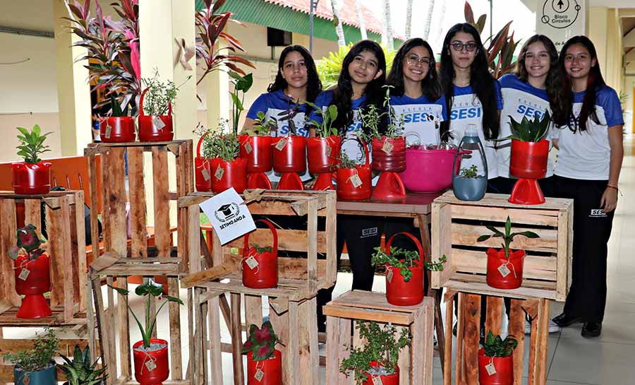 Alunos da Escola SESI vivem dia de empreendedor