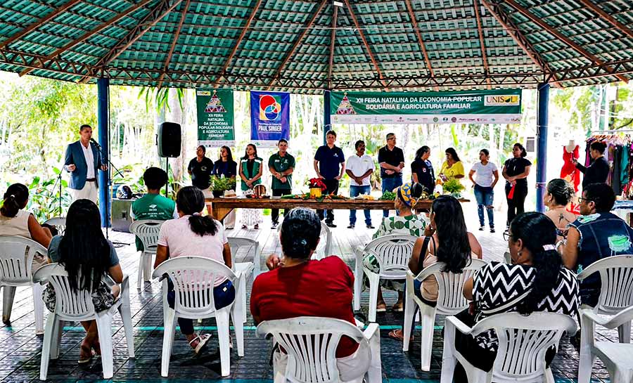 Feira Natalina de Economia Popular e Solidária é aberta oficialmente nesta sexta-feira e vai até o dia 24 no Horto Florestal