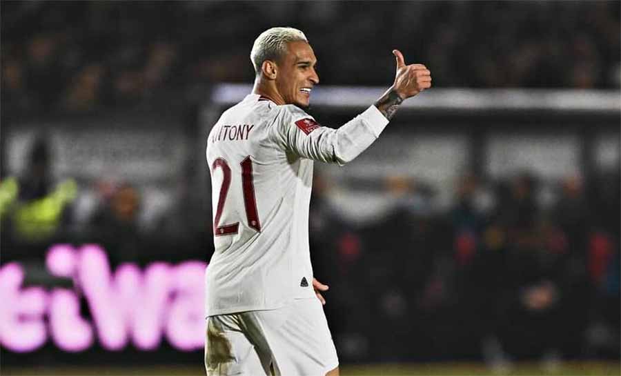 Adeus Manchester United? Antony entra na mira de clube espanhol