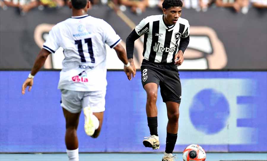 Com um a mais, Botafogo perde para o Maricá na estreia no Cariocão