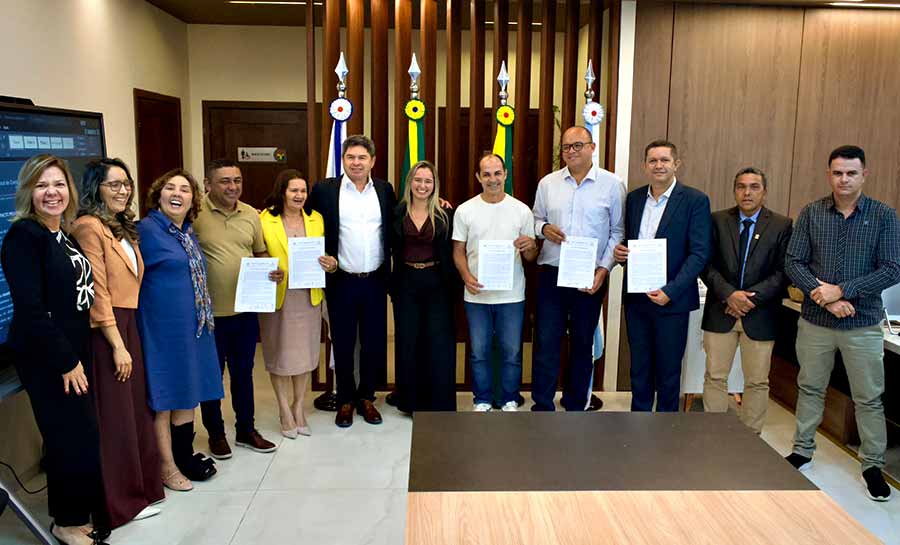 TCE-AC encerra ciclo de encontros regionais com prefeitos do Vale do Juruá e firma Pacto pela Boa Governança Pública